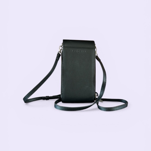 Handbags - Bugatti Black Crossbody